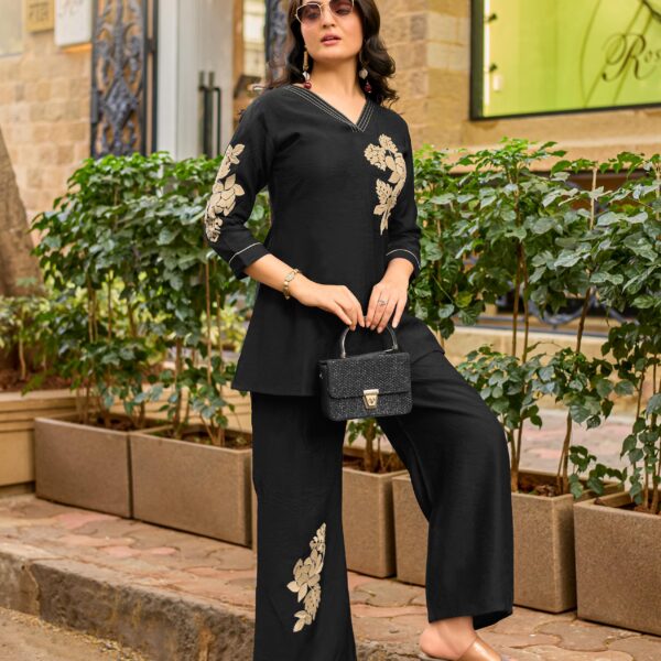 Livonia Vol 5 by WOOGLEE  Premium Viscose Weaving Kurti Set