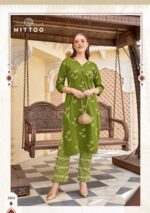 Mittoo Floral Style Cotton Flex Printed Kurti Set wholesale India