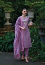 Premium-quality-weaving-pattern-cotton-fabric-for-wholesale-export