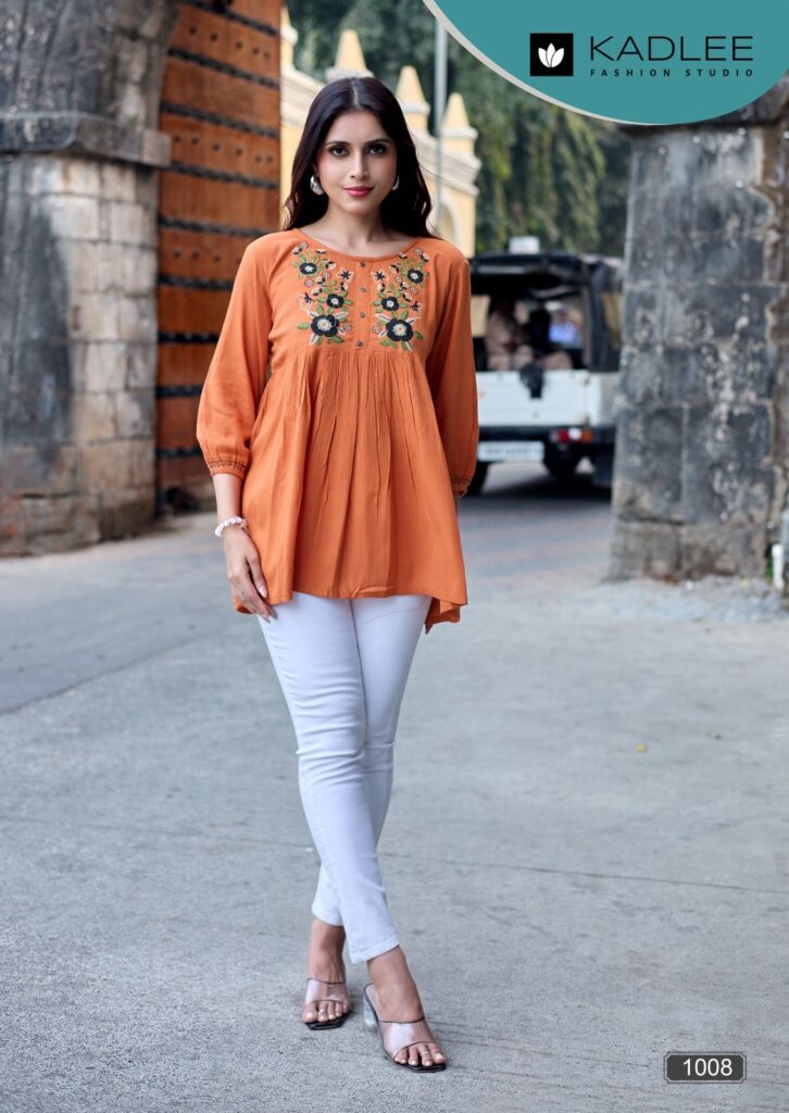 Kadlee Crystal Vol 2 design 6 thread work and handwork top closeup image