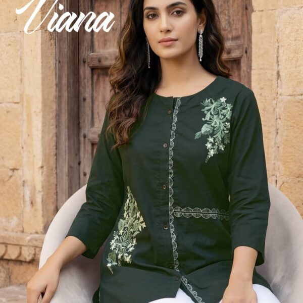 VIANA catalogue by Tips & Tops featuring 6 designs of heavy cotton Dhabu short kurtis.