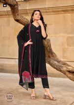 Pure muslin kurti set with thread work design