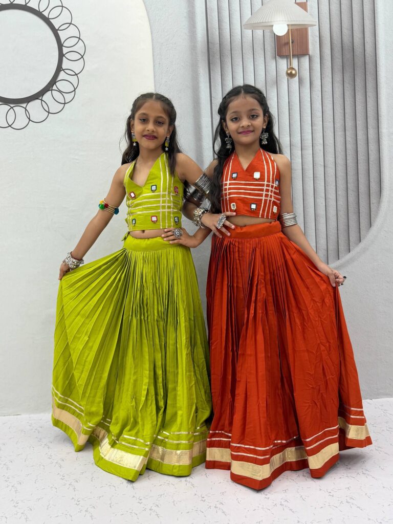 raal silk navratri kids lehenga choli 01.jpg